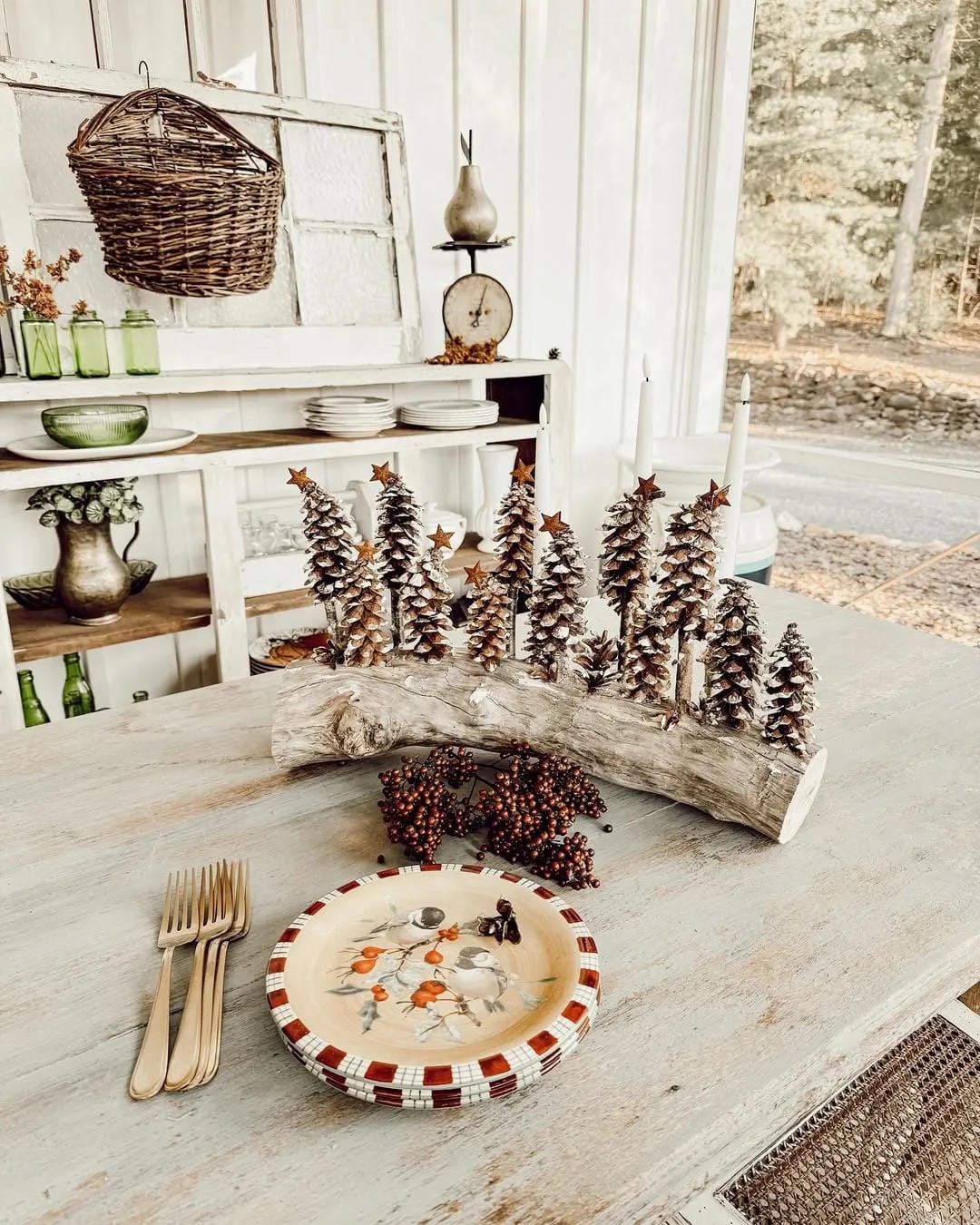 Rustic Christmas centerpiece
