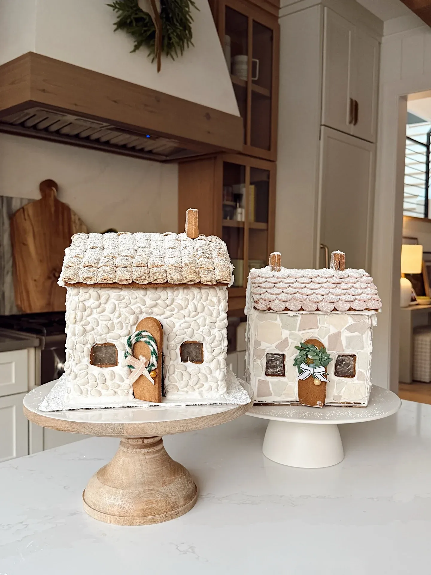decorated christmas gingerbread house ideas