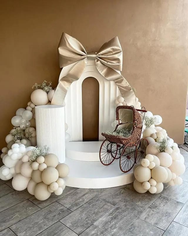 neutral baby shower centerpiece ideas