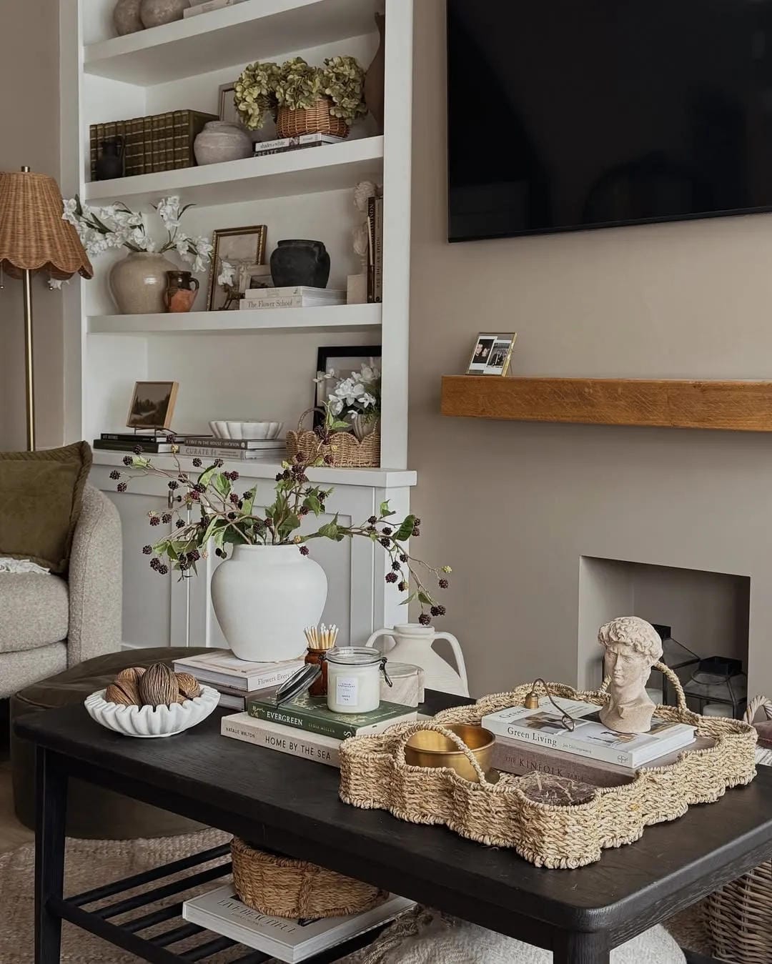 living room coffee table decorating ideas