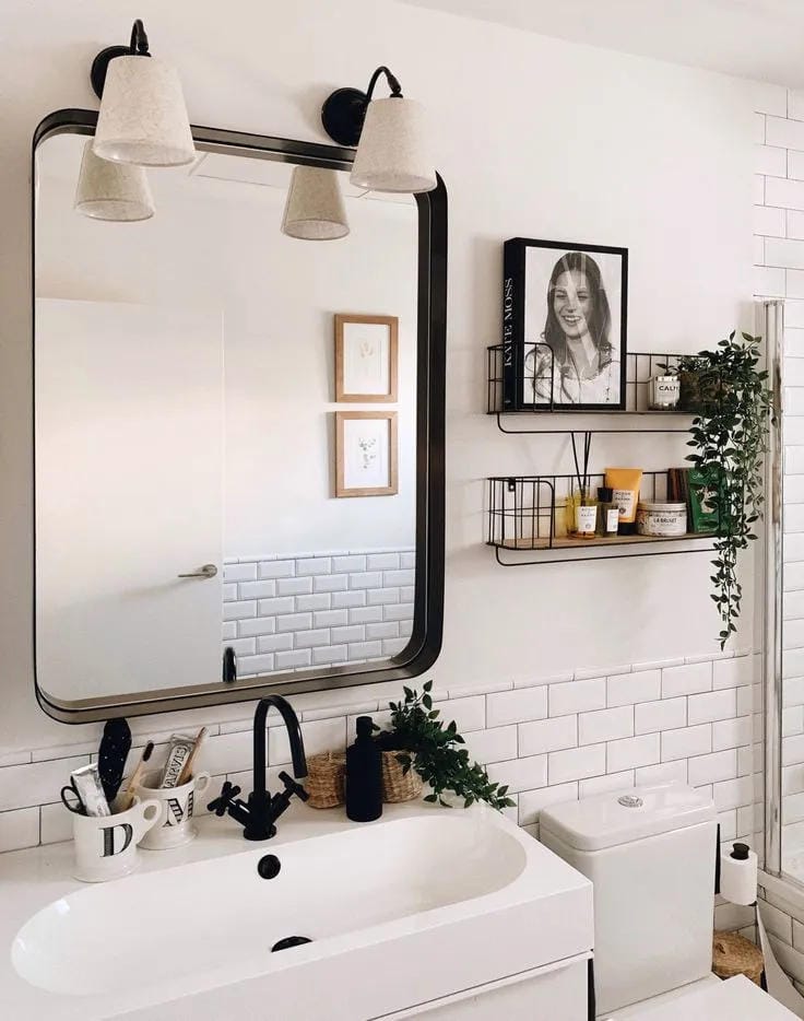 small bathroom shelf ideas