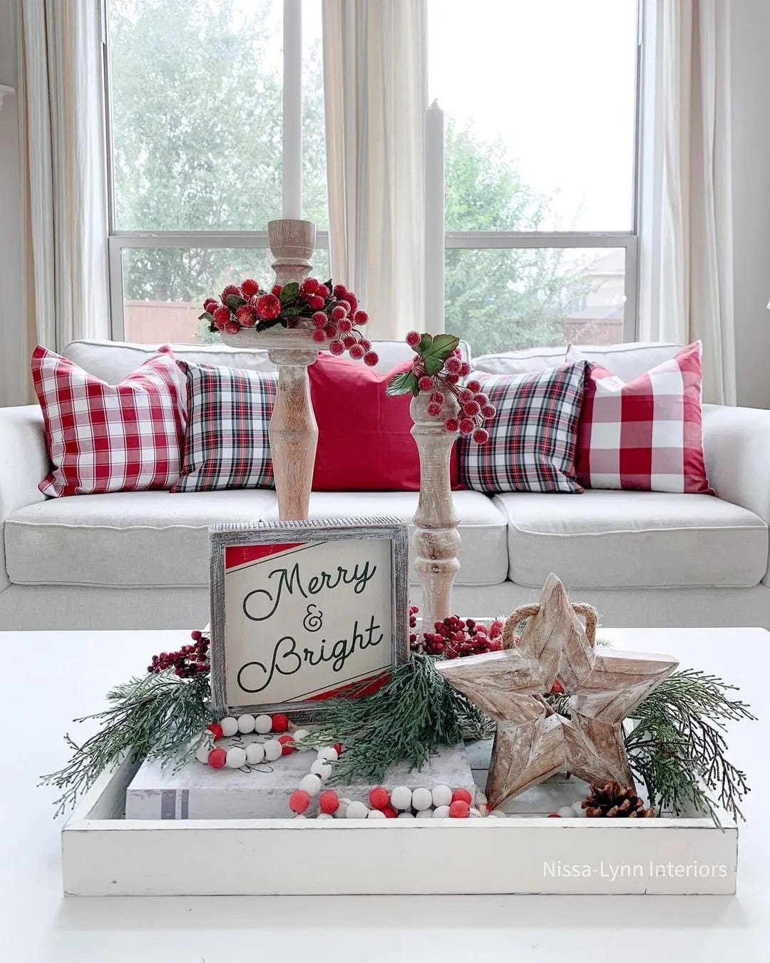christmas coffee table decor ideas