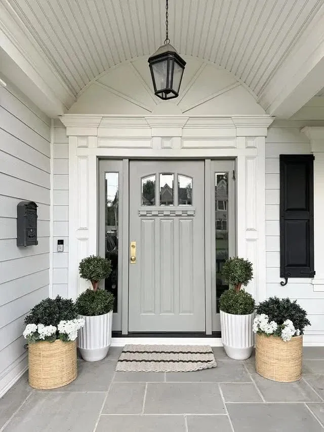 neutral summer porch planter ideas